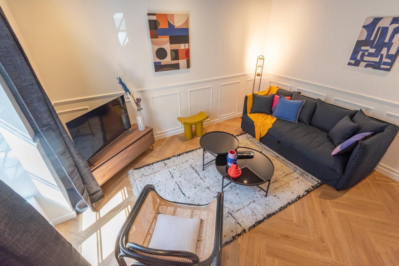 Le Cosy Chic . Proche Gare . Centre-Ville Macon . Neuf . Climatisation . Design . Wifi . Экстерьер фото