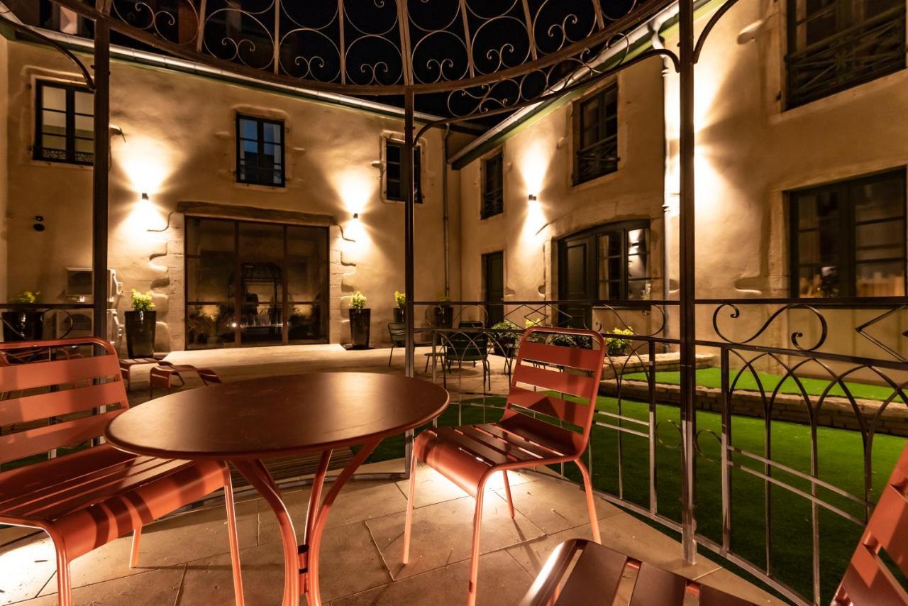 Le Cosy Chic . Proche Gare . Centre-Ville Macon . Neuf . Climatisation . Design . Wifi . Экстерьер фото